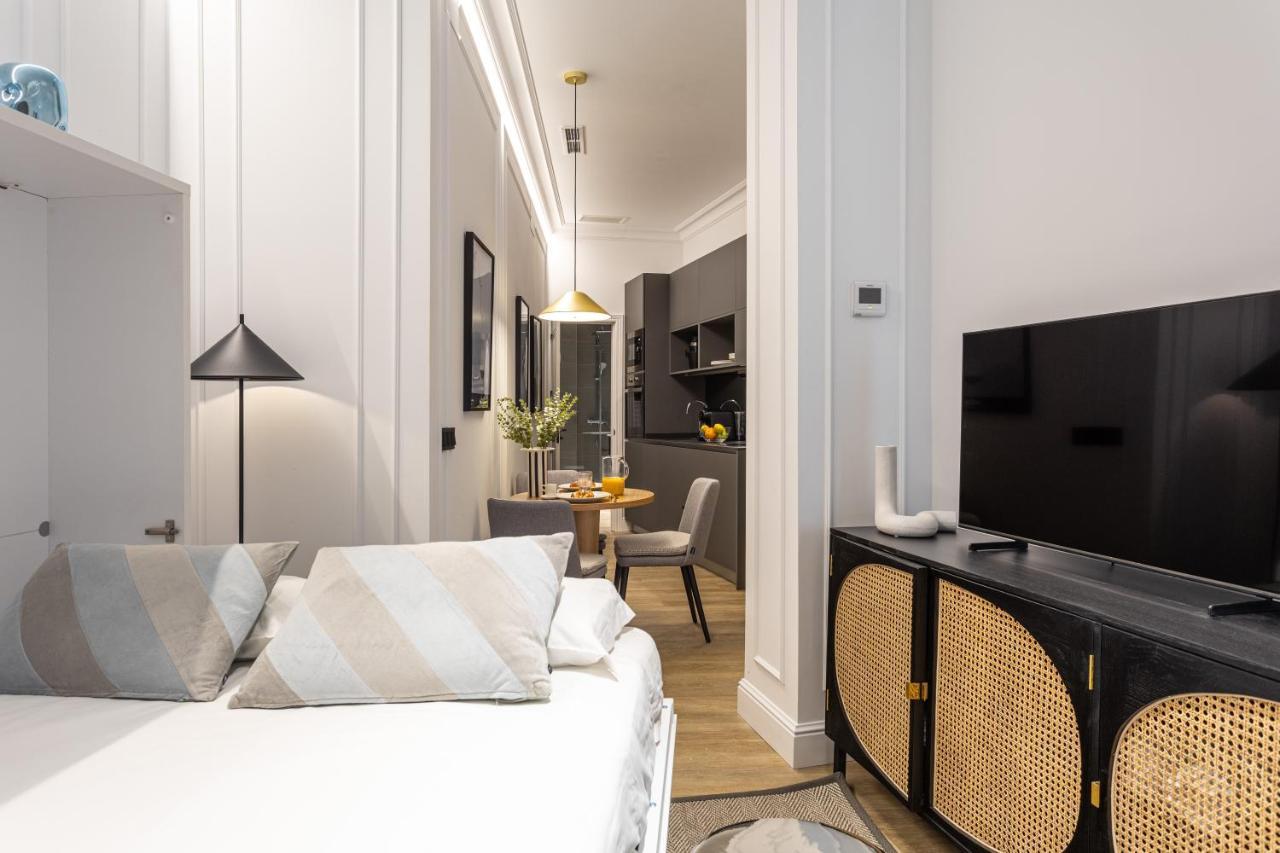 Aspasios Abada Apartments Madrid Exterior photo